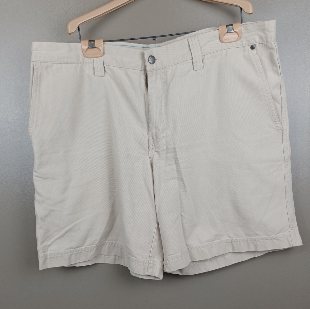 Columbia Mens shorts 38x10